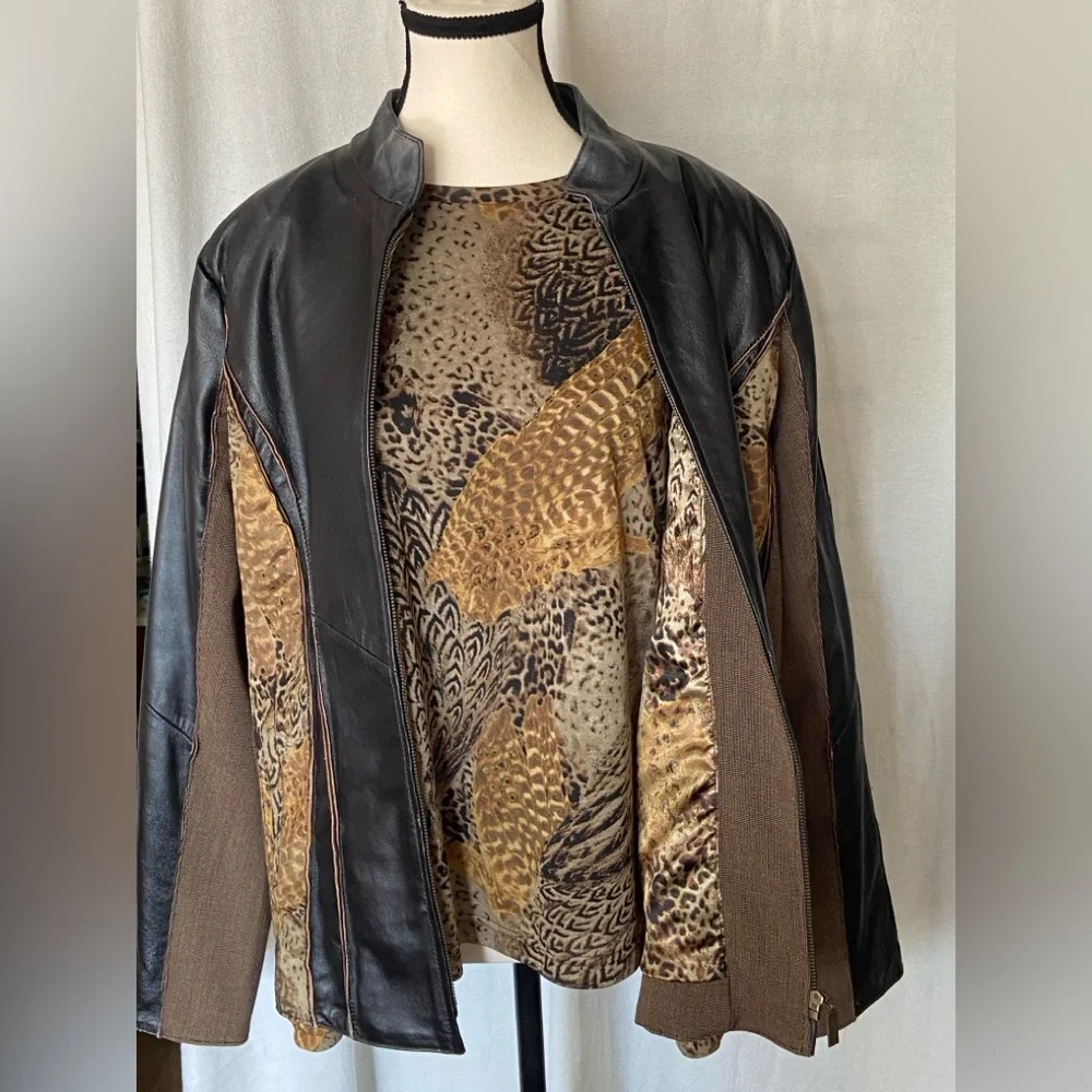 Leather Jacket with print and matching long sleeve shirt set size M - Picture 2 of 7